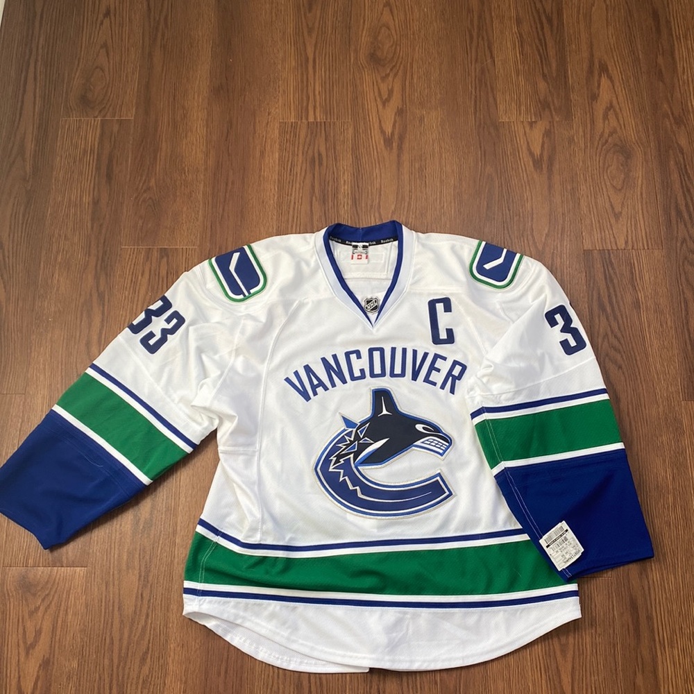 NWT Signed Henrik Sedin Jersey